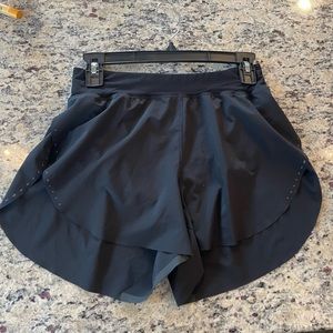 Lululemon Find Your Pace High-Rise Short 3”